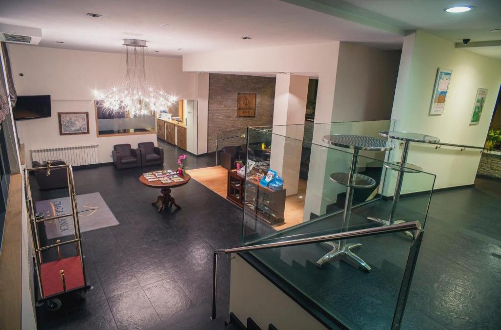 Hotel Obaga Blanca