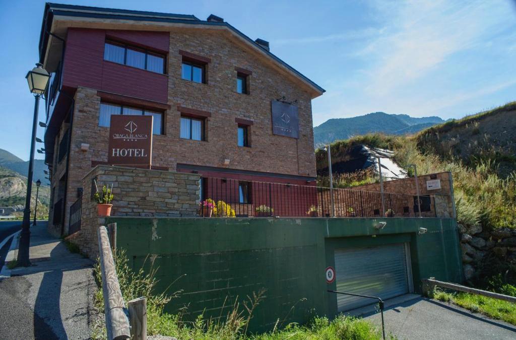 Hotel Obaga Blanca