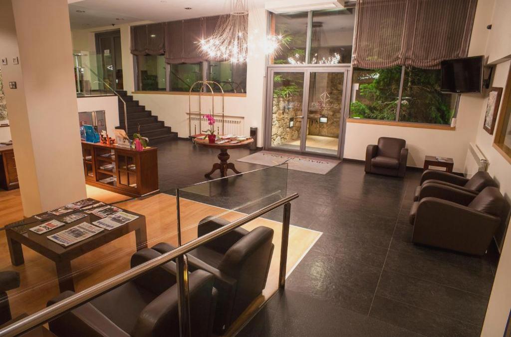 Hotel Obaga Blanca