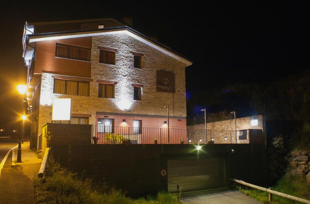 Hotel Obaga Blanca