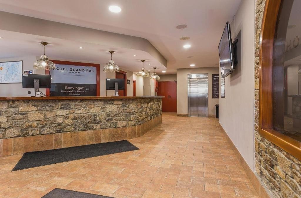 Hotel Grand Pas by Nexta