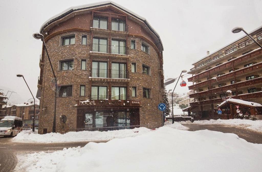 Hotel Magic Ski by Nexta
