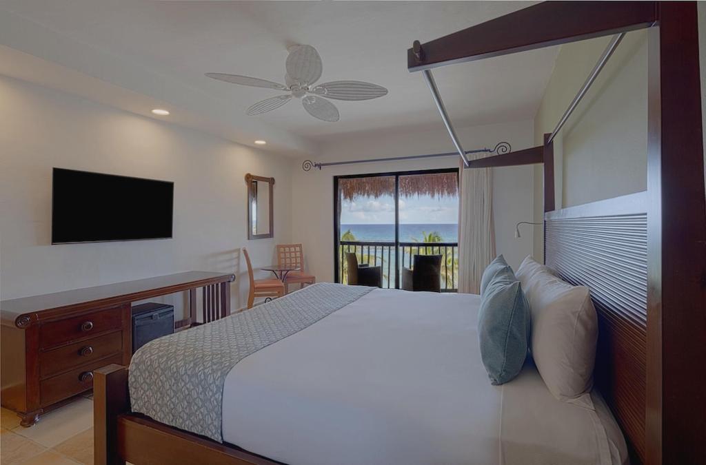 Catalonia Yucatan Beach Resort & Spa