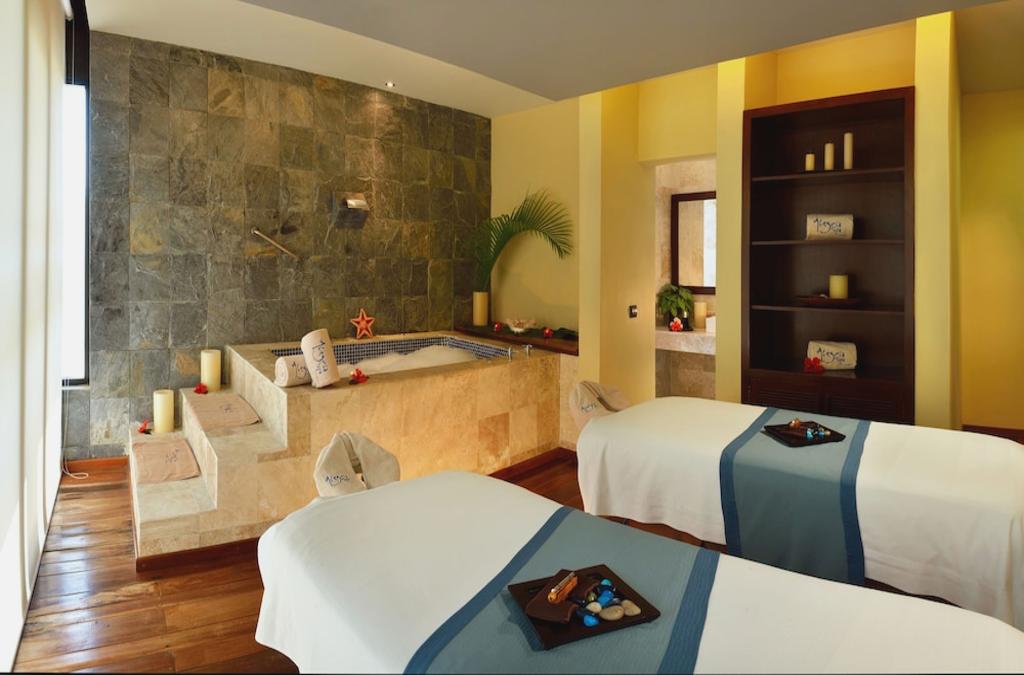 Catalonia Yucatan Beach Resort & Spa