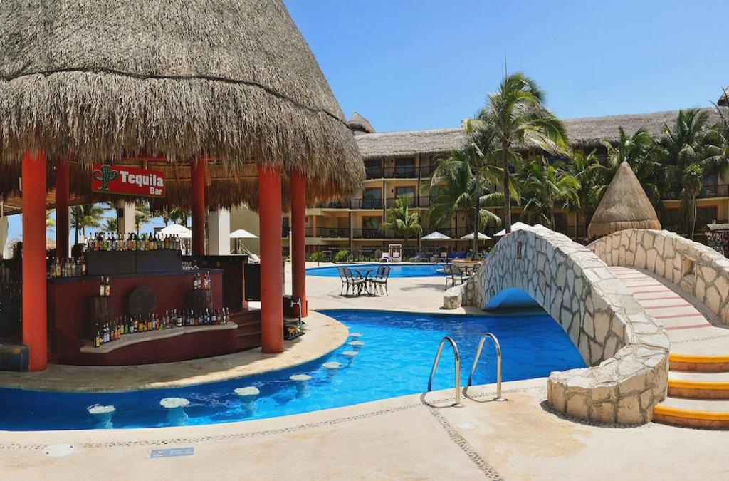 Catalonia Yucatan Beach Resort & Spa