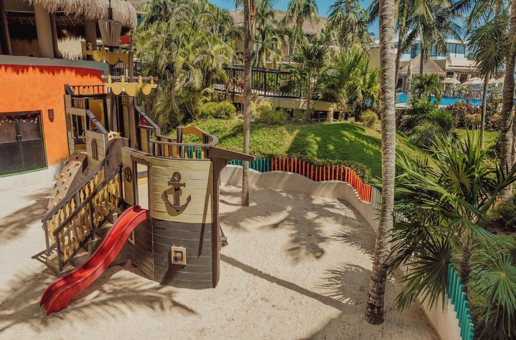 Catalonia Yucatan Beach Resort & Spa