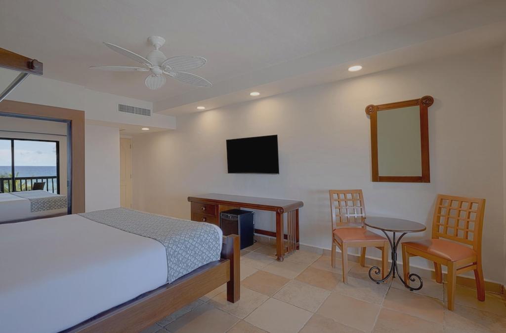 Catalonia Yucatan Beach Resort & Spa
