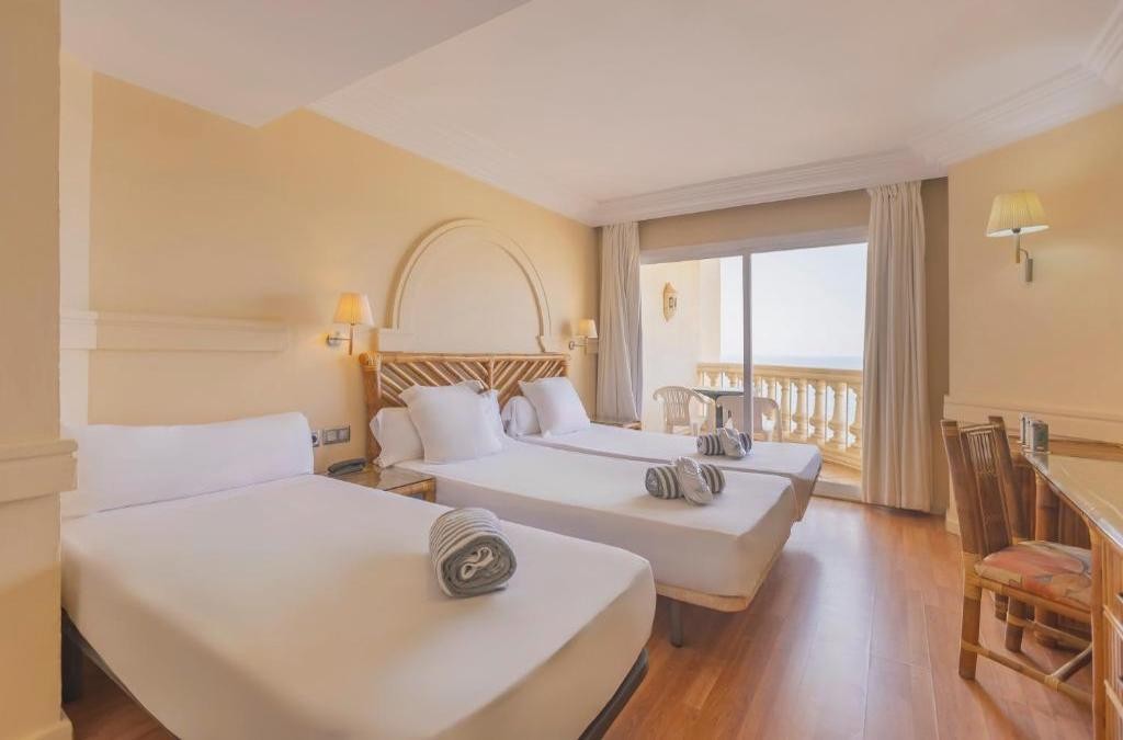 Hotel Portomagno 4*- Roquetas de Mar - Moon Dreams Portomagno