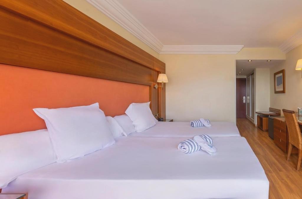 Hotel Portomagno 4*- Roquetas de Mar - Moon Dreams Portomagno