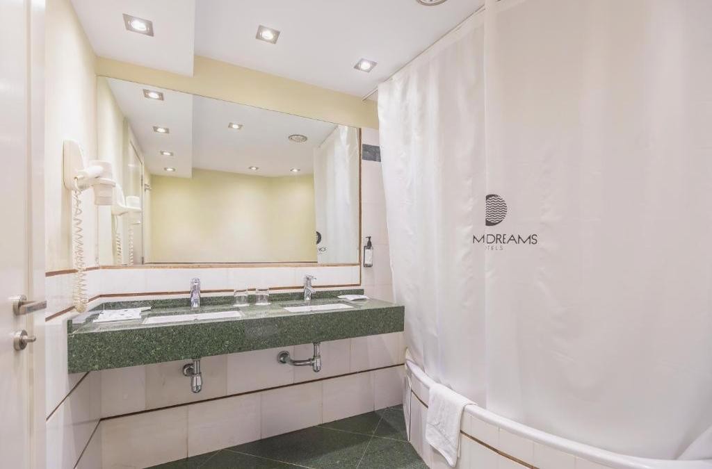 Hotel Portomagno 4*- Roquetas de Mar - Moon Dreams Portomagno
