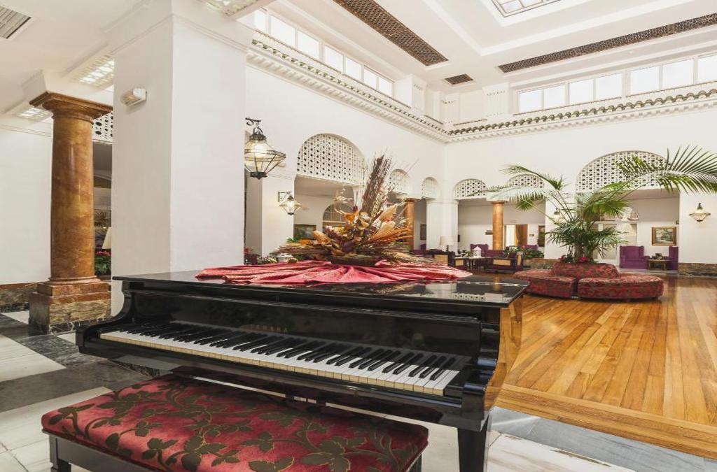 Hotel Globales Reina Cristina 4* - Tarifa Cádiz