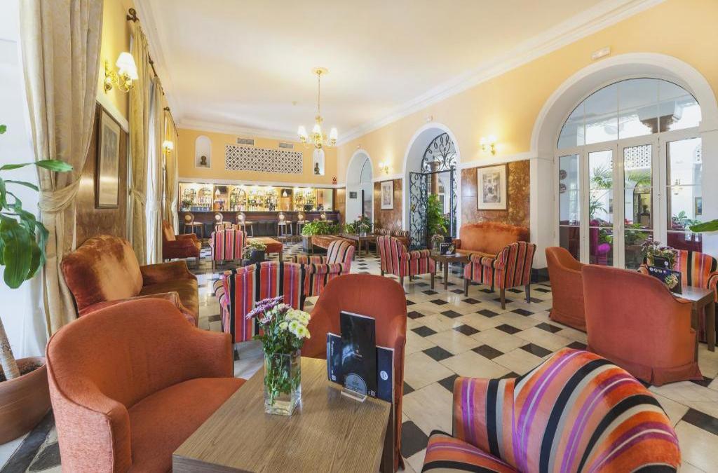 Hotel Globales Reina Cristina 4* - Tarifa Cádiz - Globales Reina Cristina
