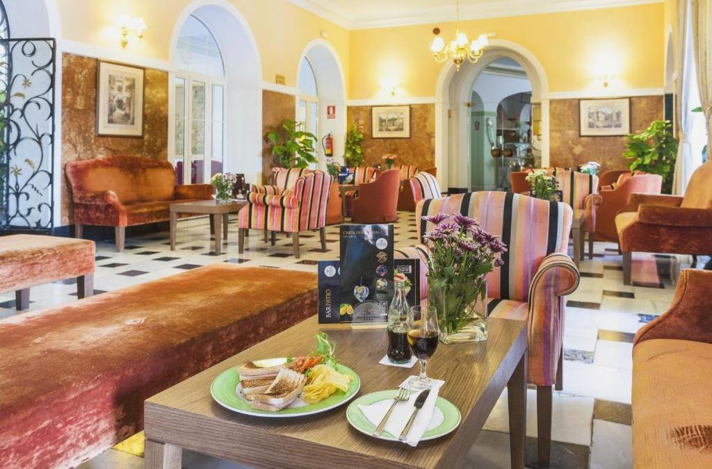 Hotel Globales Reina Cristina 4* - Tarifa Cádiz - Globales Reina Cristina
