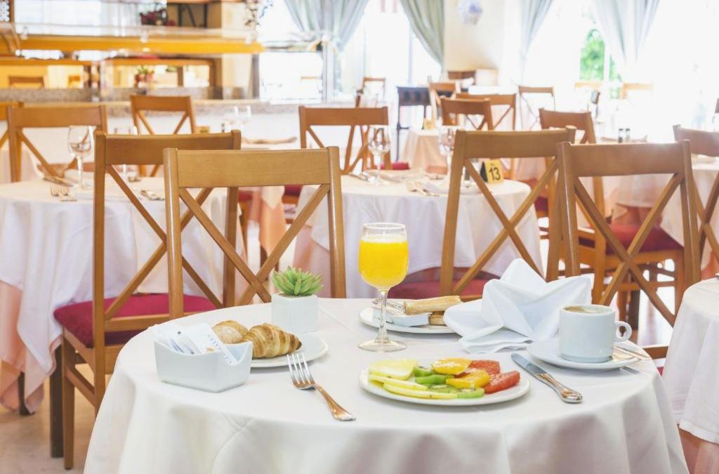 Hotel Globales Reina Cristina 4* - Tarifa Cádiz - Globales Reina Cristina