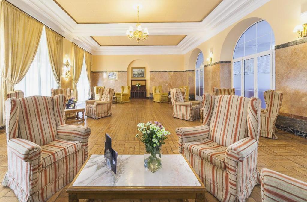 Hotel Globales Reina Cristina 4* - Tarifa Cádiz - Globales Reina Cristina