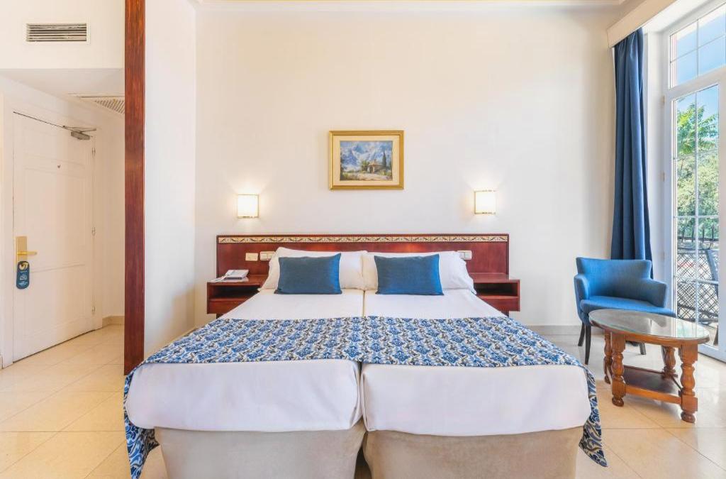 Hotel Globales Reina Cristina 4* - Tarifa Cádiz - Globales Reina Cristina