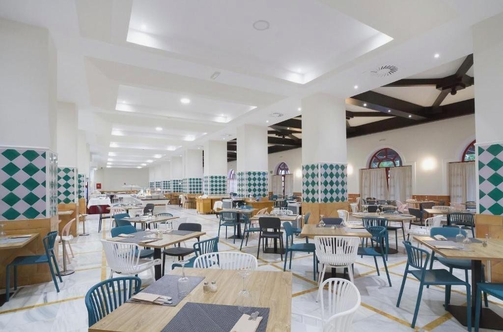 Ibersol Almuñecar Beach & Spa Hotel