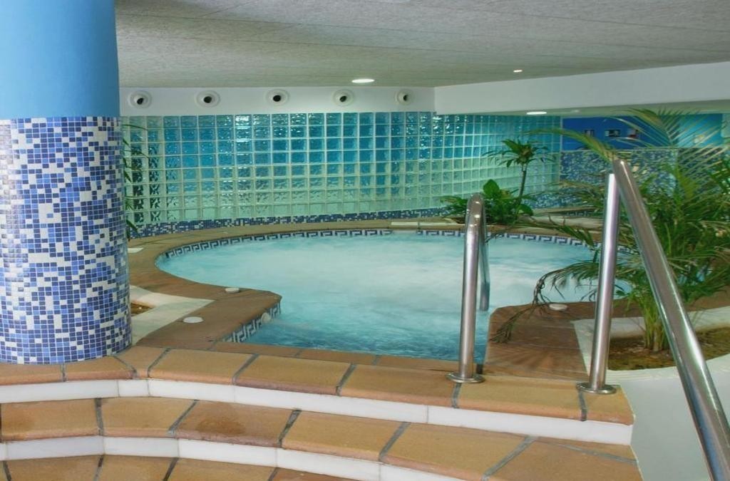 Ibersol Almuñecar Beach & Spa Hotel