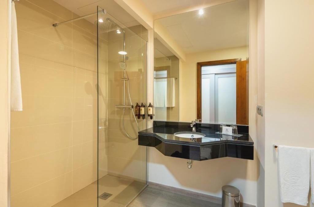 Stay in style at This 4* Family-Friendly Hotel in the South of Spain - Vila Gale Isla Canela