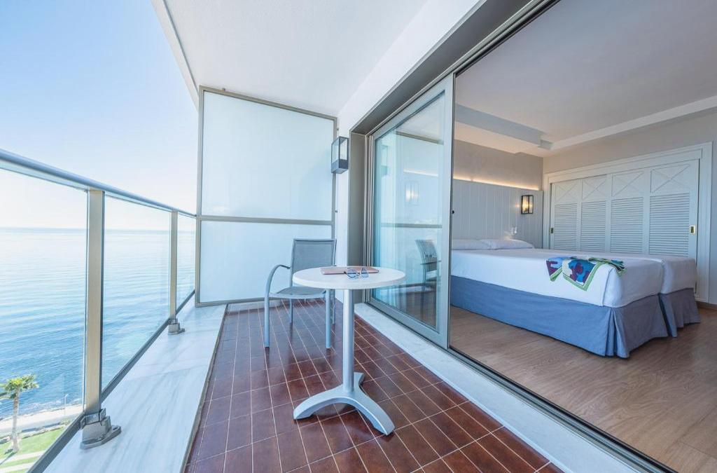 Benalmádena: stay at a 4-star hotel