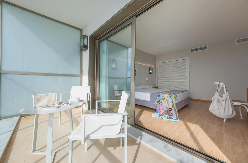 Benalmádena: stay at a 4-star hotel