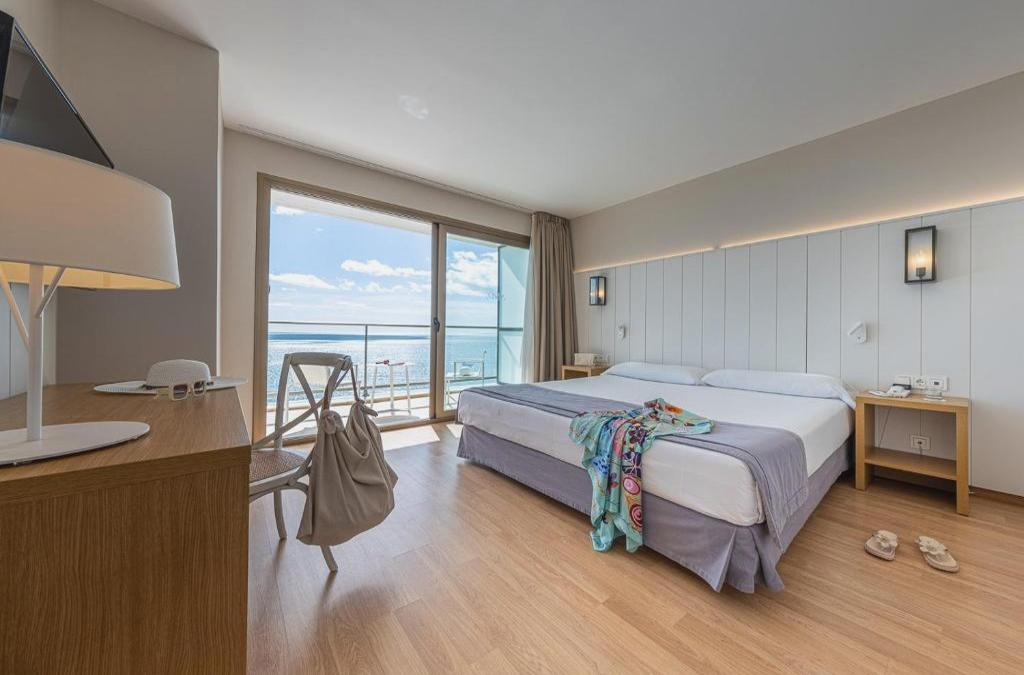 Benalmádena: stay at a 4-star hotel - Estival Torrequebrada