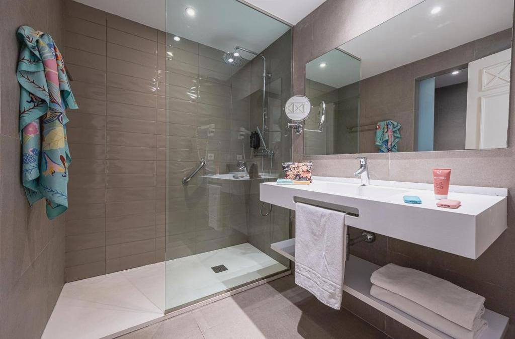 Benalmádena: stay at a 4-star hotel - Estival Torrequebrada