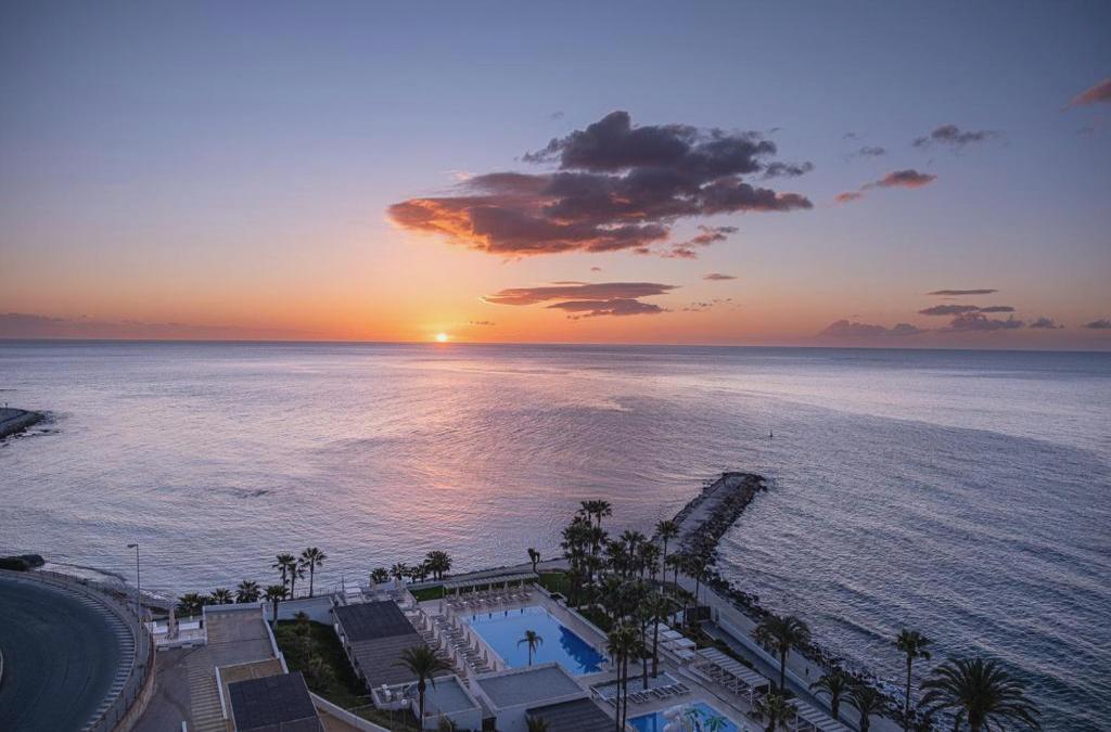 Benalmádena: stay at a 4-star hotel - Estival Torrequebrada
