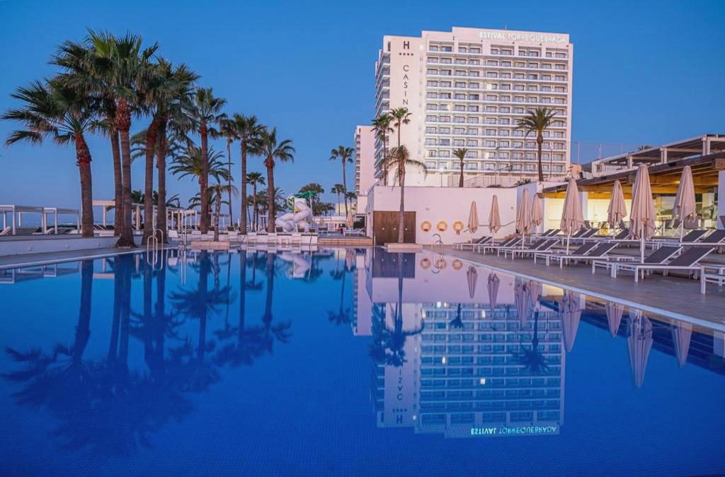 Benalmádena: stay at a 4-star hotel - Estival Torrequebrada