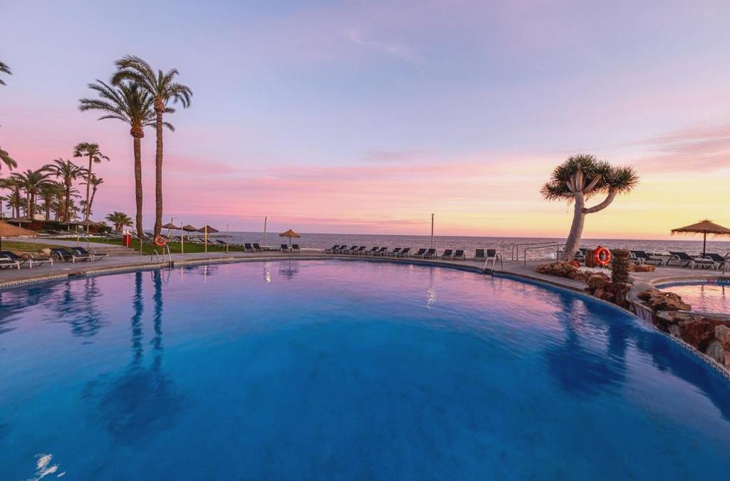 Benalmádena: stay at a 4-star hotel - Estival Torrequebrada
