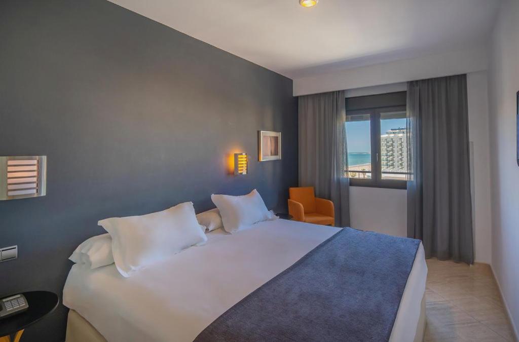 Cádiz: Aufwachen mit Meeresbrise im 4-Sterne-Hotel - Hotel Spa Cádiz Plaza