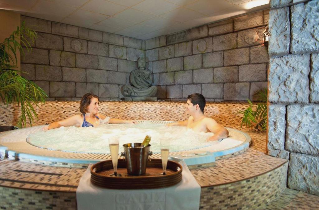 Cádiz: Aufwachen mit Meeresbrise im 4-Sterne-Hotel