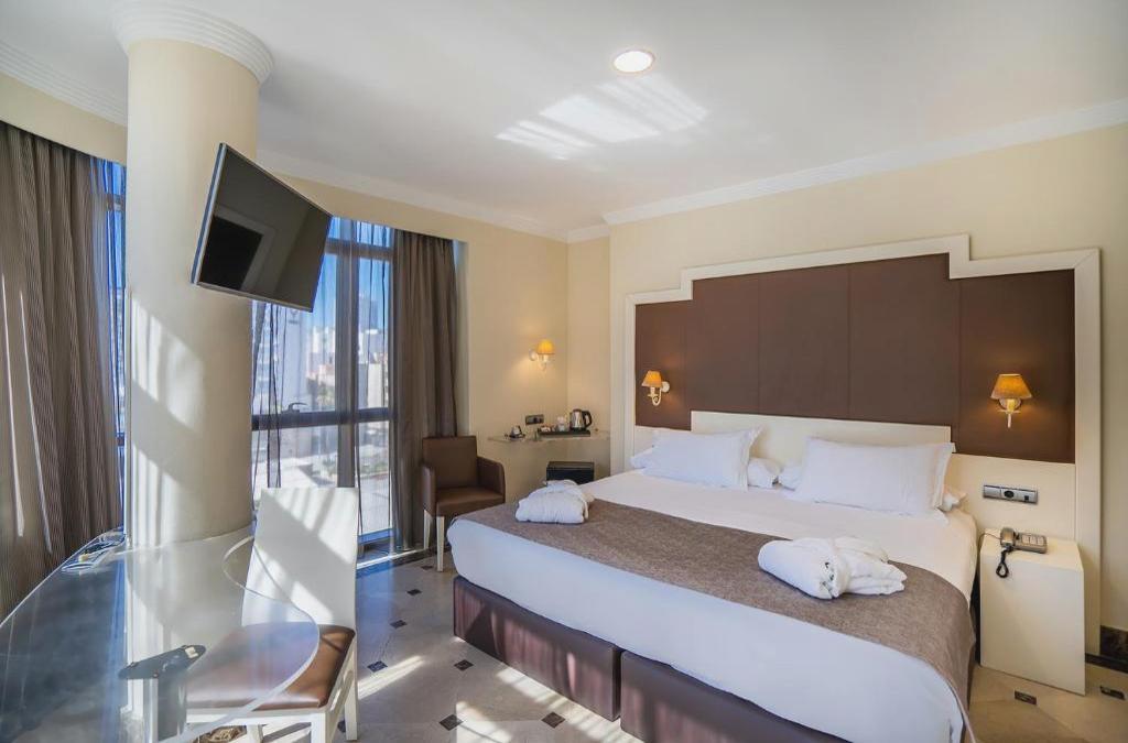 Cádiz: Aufwachen mit Meeresbrise im 4-Sterne-Hotel - Hotel Spa Cádiz Plaza