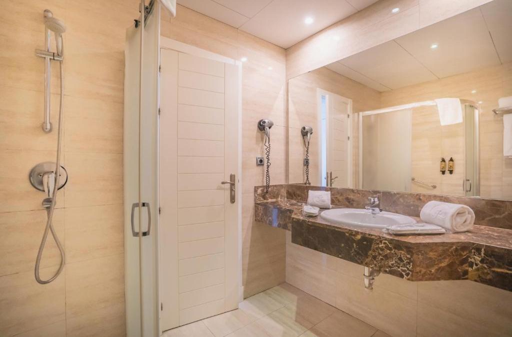 Cádiz: Aufwachen mit Meeresbrise im 4-Sterne-Hotel - Hotel Spa Cádiz Plaza