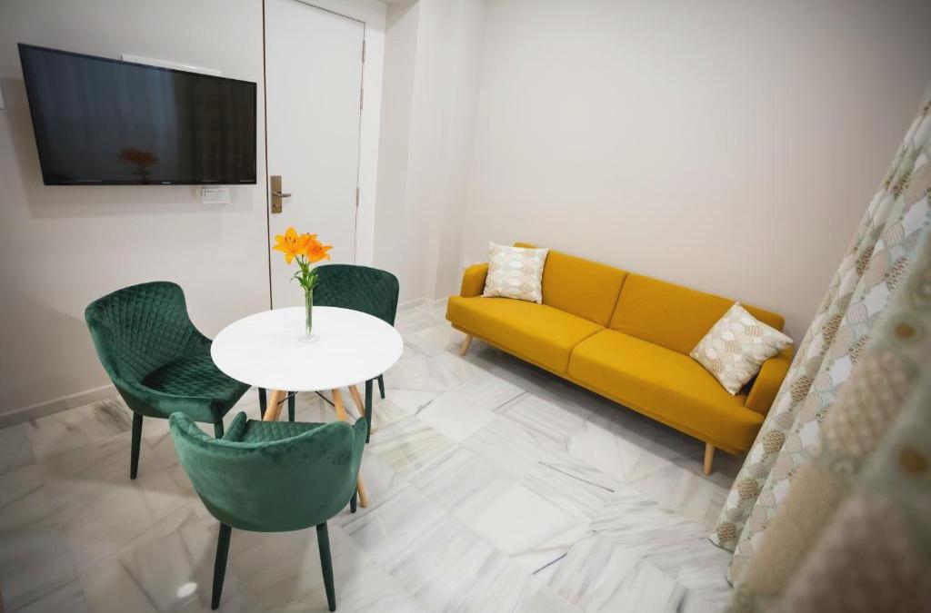 Apartamentos Plazuela del Carbón Suites - Cadiz South of Spain