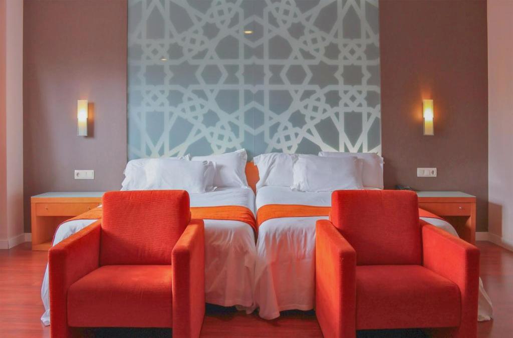 Relaxe com estilo perto de Granada: spa, jardins e cultura