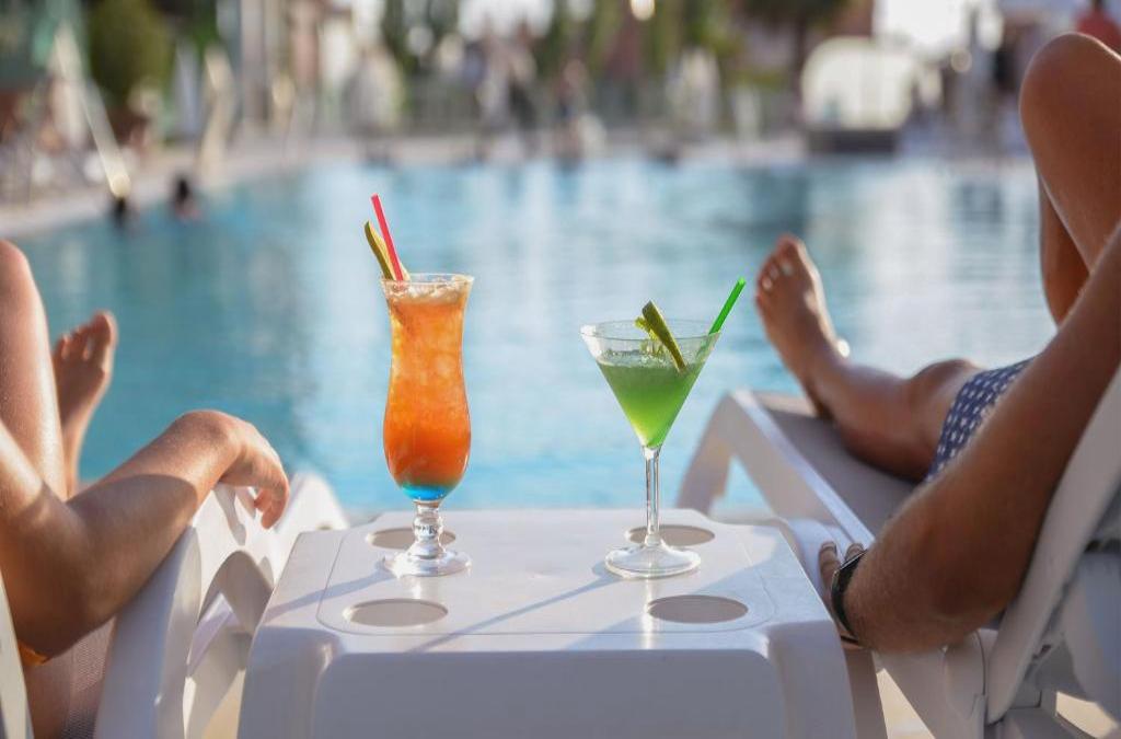 Relaxe com estilo perto de Granada: spa, jardins e cultura - Hotel Granada Palace