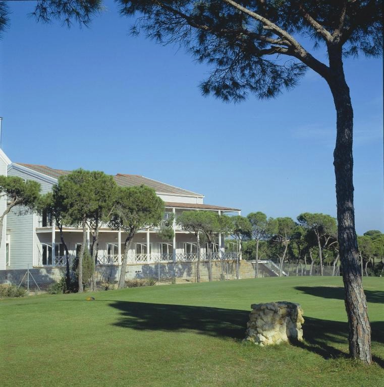 Hotel Nuevo Portil Golf