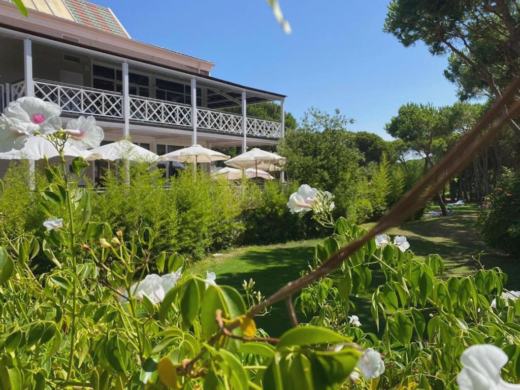 Hotel Nuevo Portil Golf