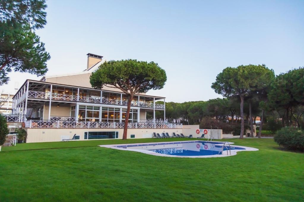 Hotel Nuevo Portil Golf