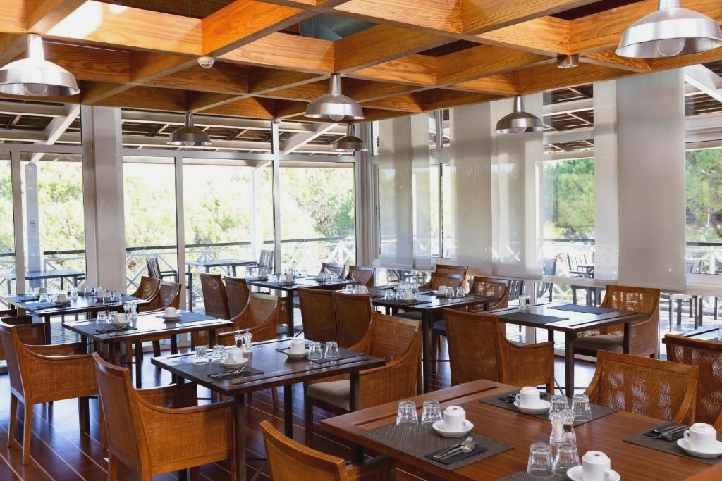 Hotel Nuevo Portil Golf