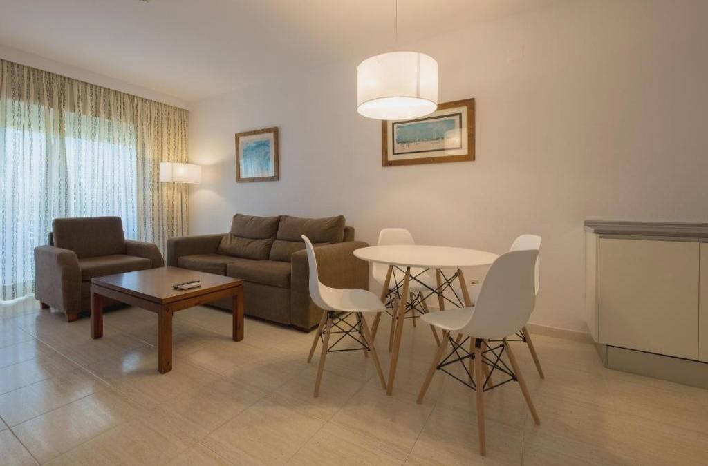Strandtage und Familienerlebnisse in Sancti Petri - Aparthotel Las Dunas