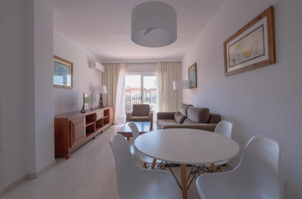 Strandtage und Familienerlebnisse in Sancti Petri - Aparthotel Las Dunas