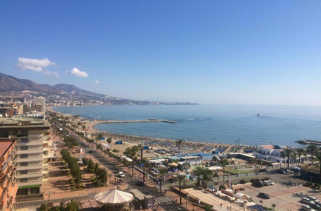 Seaside stay in Fuengirola - Hotel Apartamentos Pyr Fuengirola