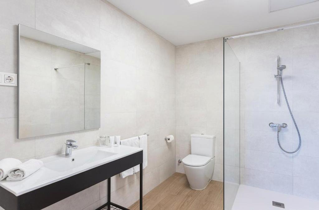 Seaside stay in Fuengirola - Hotel Apartamentos Pyr Fuengirola