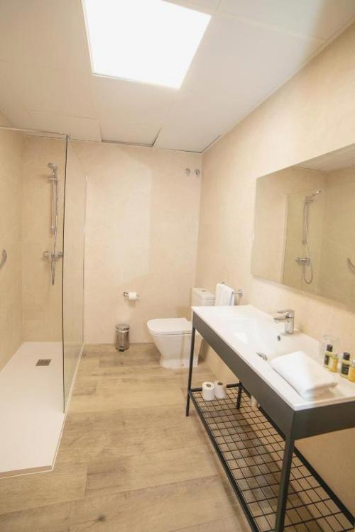Seaside stay in Fuengirola - Hotel Apartamentos Pyr Fuengirola