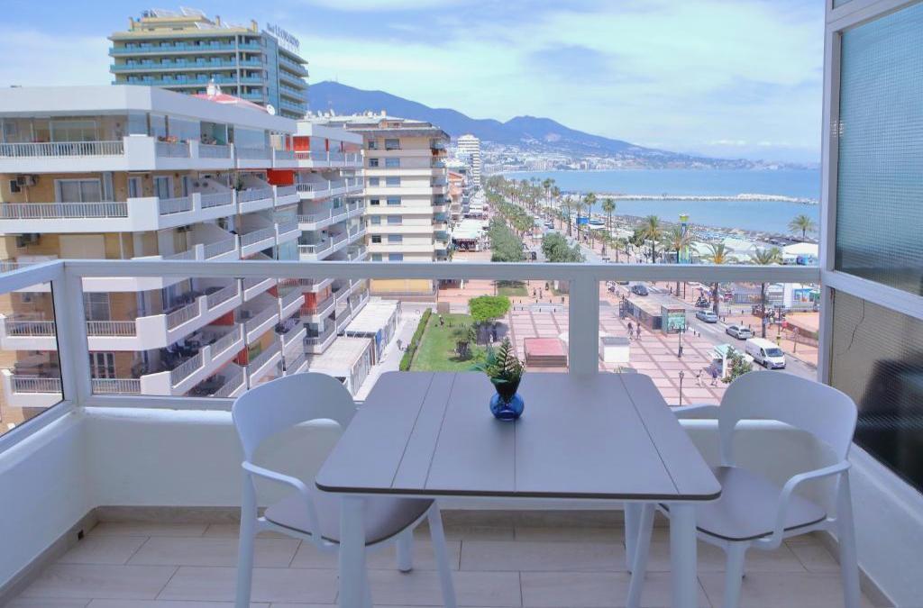 Seaside stay in Fuengirola - Hotel Apartamentos Pyr Fuengirola
