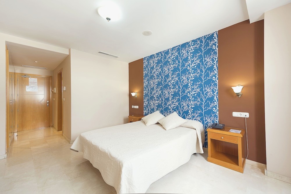 Hotel NS Albolut