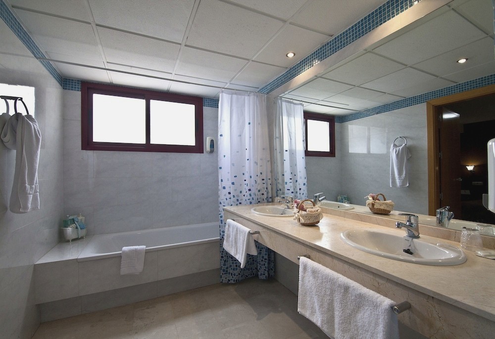 Hotel NS Albolut