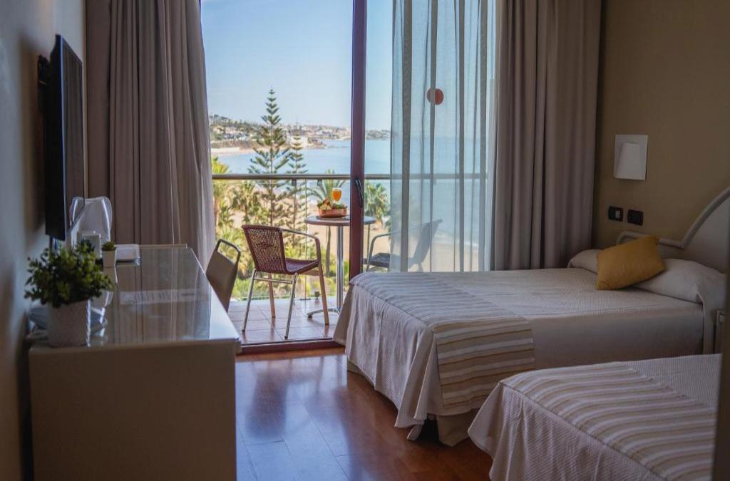 La Cala de Mijas: your perfect beach break on the sunny Costa del Sol - Gran Hotel Costa del Sol
